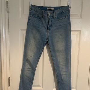 Levi Skinny Jeans